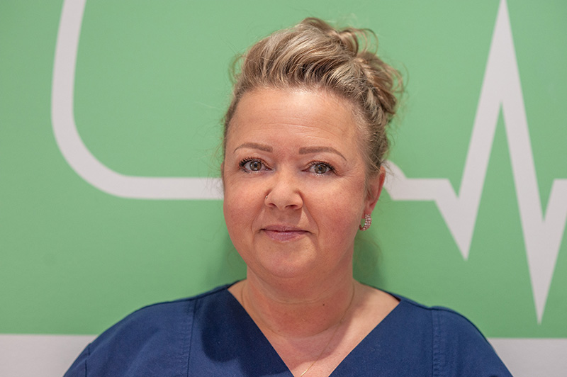 Frau Sandra Endler