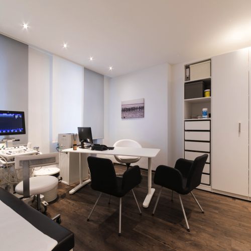 Ultraschall-Raum in der Arzt-Praxis Mainz Finthen